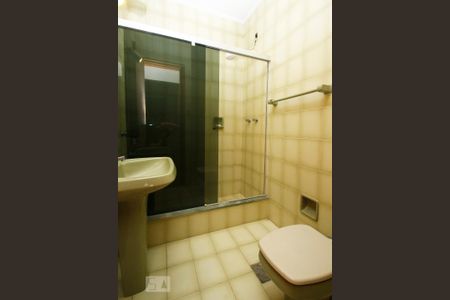 Apartamento à venda com 65m², 2 quartos e sem vagaBanheiro