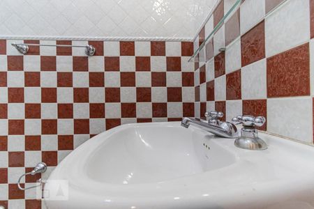 Apartamento à venda com 90m², 2 quartos e 1 vagaBanheiro da Suíte 2 - Pia