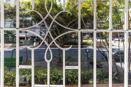 Apartamento à venda com 90m², 2 quartos e 1 vagaVista da Suíte 1