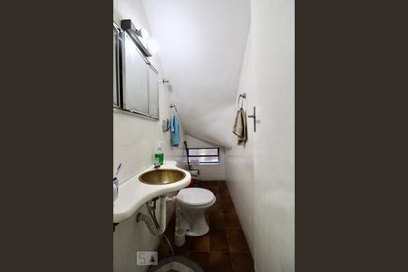 Lavabo de casa à venda com 4 quartos, 200m² em Vila Cordeiro, São Paulo