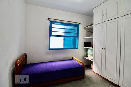 Casa à venda com 200m², 4 quartos e 2 vagas Casa à venda com 200m², 4 quartos e 2 vagasQuarto 3