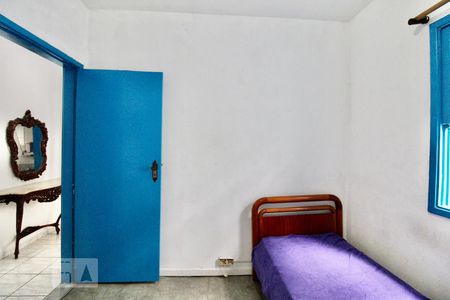 Casa à venda com 200m², 4 quartos e 2 vagas Casa à venda com 200m², 4 quartos e 2 vagasQuarto 3