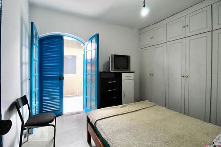 Casa à venda com 200m², 4 quartos e 2 vagas Casa à venda com 200m², 4 quartos e 2 vagasQuarto 4