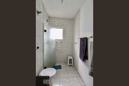 Casa à venda com 200m², 4 quartos e 2 vagas Casa à venda com 200m², 4 quartos e 2 vagasBanheiro 3