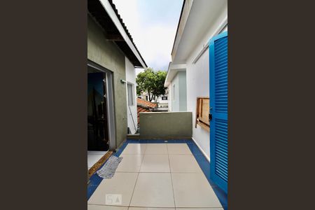 Casa à venda com 200m², 4 quartos e 2 vagas Casa à venda com 200m², 4 quartos e 2 vagasAcesso entre Quarto 3 e Suíte 2