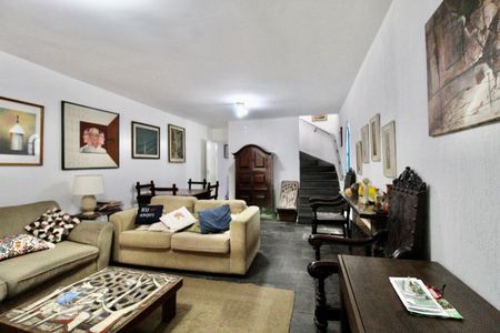 Sala de Estar de casa à venda com 4 quartos, 200m² em Vila Cordeiro, São Paulo