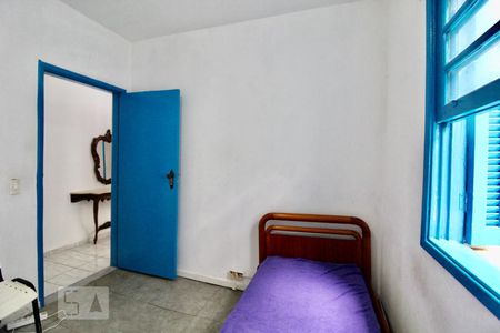 Casa à venda com 200m², 4 quartos e 2 vagas Casa à venda com 200m², 4 quartos e 2 vagasQuarto 3