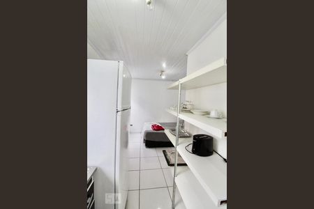 Casa à venda com 200m², 4 quartos e 2 vagas Casa à venda com 200m², 4 quartos e 2 vagasCozinha da Suíte 2