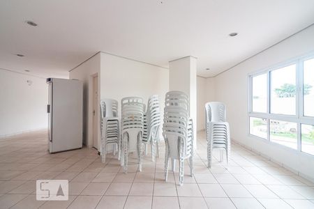 Apartamento para alugar com 52m², 2 quartos e sem vagaÁrea comum - Salão de festas