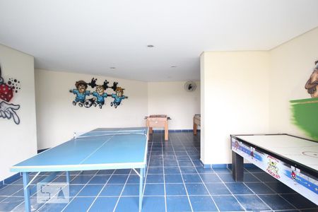 Apartamento para alugar com 52m², 2 quartos e sem vagaÁrea comum - Salão de jogos