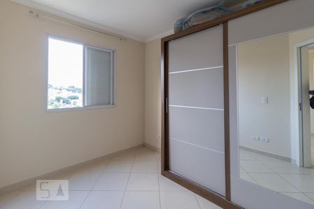 Quarto 1 de apartamento para alugar com 2 quartos, 52m² em São Pedro, Osasco