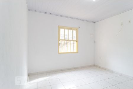 Quarto de casa para alugar com 1 quarto, 40m² em Vila Guarani (zona Sul), São Paulo