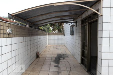 Apartamento à venda com 251m², 4 quartos e 2 vagasÁrea Externa