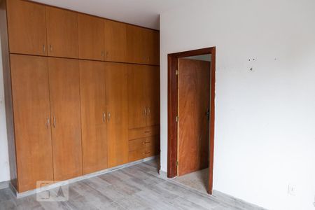 Apartamento à venda com 251m², 4 quartos e 2 vagasSuíte 2