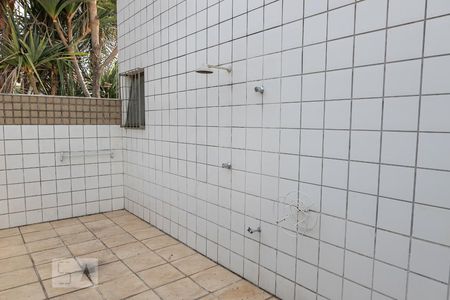 Apartamento à venda com 251m², 4 quartos e 2 vagasDucha