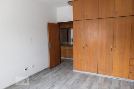 Apartamento à venda com 251m², 4 quartos e 2 vagasSuíte 2