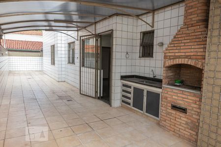 Apartamento à venda com 251m², 4 quartos e 2 vagasÁrea comum - Churrasqueira