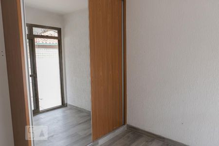 Apartamento à venda com 251m², 4 quartos e 2 vagasQuarto 2