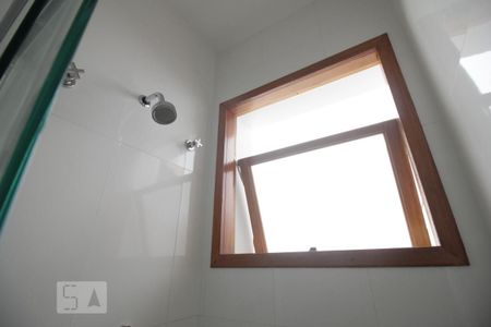 Casa para alugar com 185m², 3 quartos e 2 vagasChuveiro