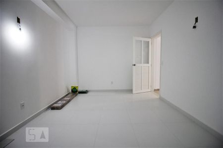 Casa para alugar com 185m², 3 quartos e 2 vagasSuíte 2