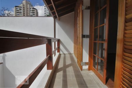 Casa para alugar com 185m², 3 quartos e 2 vagasVaranda