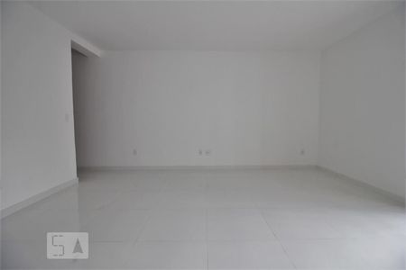 Sala de casa para alugar com 3 quartos, 185m² em Paraíso do Morumbi, São Paulo