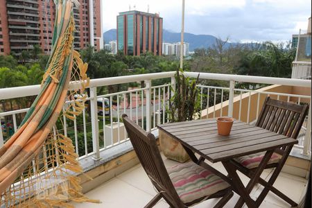 Varanda da Sala de apartamento à venda com 2 quartos, 72m² em Barra da Tijuca, Rio de Janeiro