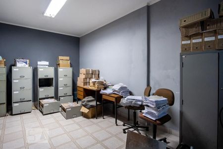 Casa à venda com 350m², 3 quartos e 2 vagas Casa à venda com 350m², 3 quartos e 2 vagasEdícula