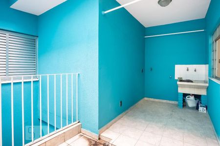 Casa à venda com 350m², 3 quartos e 2 vagas Casa à venda com 350m², 3 quartos e 2 vagasÁrea de Serviço