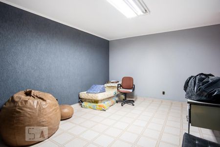 Casa à venda com 350m², 3 quartos e 2 vagas Casa à venda com 350m², 3 quartos e 2 vagasQuarto 1 - Suíte