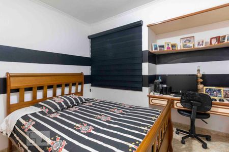 Apartamento à venda com 110m², 3 quartos e 2 vagasQuarto 2