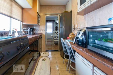 Apartamento à venda com 110m², 3 quartos e 2 vagasCozinha