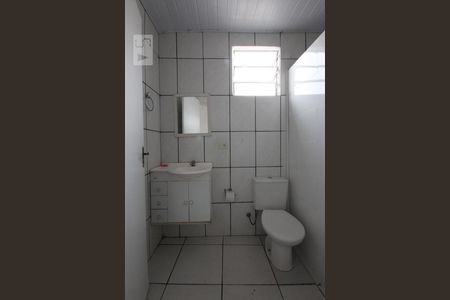Banheiro de casa para alugar com 1 quarto, 40m² em Vila Sônia, São Paulo