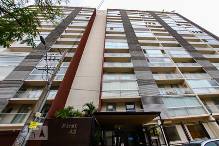 Apartamento para alugar com 36m², 1 quarto e 1 vaga Apartamento para alugar com 36m², 1 quarto e 1 vagaFachada