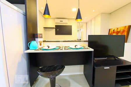Sala de apartamento para alugar com 1 quarto, 36m² em Vila Augusta, Guarulhos