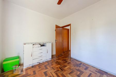 Quarto 1 de apartamento à venda com 4 quartos, 78m² em Passo da Areia, Porto Alegre