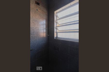 Casa para alugar com 120m², 2 quartos e 2 vagasBanheiro da Suíte