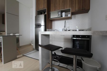 Cozinha de kitnet/studio para alugar com 1 quarto, 30m² em Santa Quitéria, Curitiba