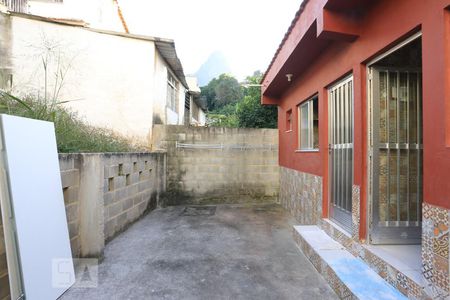 Casa para alugar com 40m², 1 quarto e sem vagaÁrea Externa