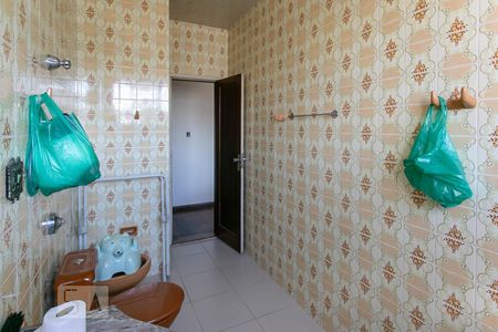 Casa à venda com 480m², 4 quartos e 12 vagasBanheiro Social