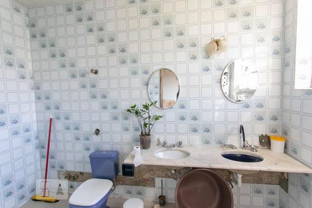 Casa à venda com 480m², 4 quartos e 12 vagasBanheiro Suite