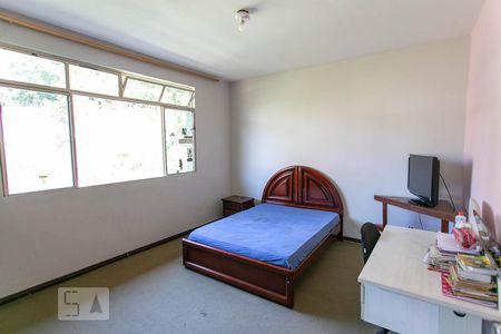 Casa à venda com 480m², 4 quartos e 12 vagasQuarto 2