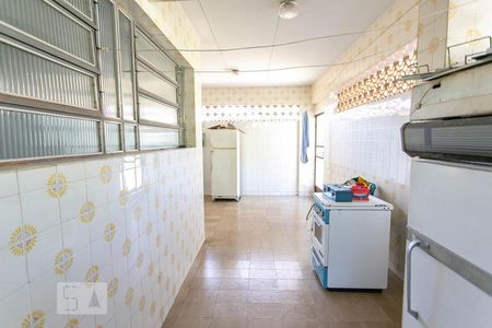 Casa à venda com 480m², 4 quartos e 12 vagasÁrea de Serviço