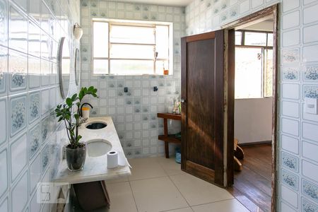 Casa à venda com 480m², 4 quartos e 12 vagasBanheiro Suite