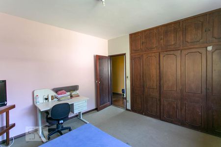 Casa à venda com 480m², 4 quartos e 12 vagasQuarto 2