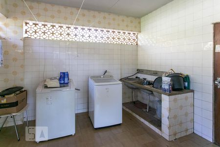 Casa à venda com 480m², 4 quartos e 12 vagasÁrea de Serviço