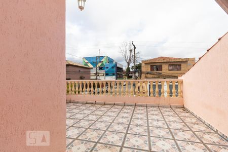Casa para alugar com 240m², 3 quartos e 2 vagas Casa para alugar com 240m², 3 quartos e 2 vagasSacada