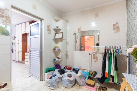 Casa para alugar com 240m², 3 quartos e 2 vagas Casa para alugar com 240m², 3 quartos e 2 vagasárea de serviço
