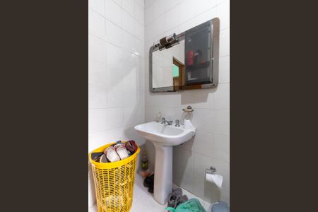 Casa para alugar com 240m², 3 quartos e 2 vagas Casa para alugar com 240m², 3 quartos e 2 vagasBanheiro 2