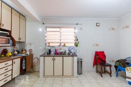 Casa para alugar com 240m², 3 quartos e 2 vagas Casa para alugar com 240m², 3 quartos e 2 vagasCozinha